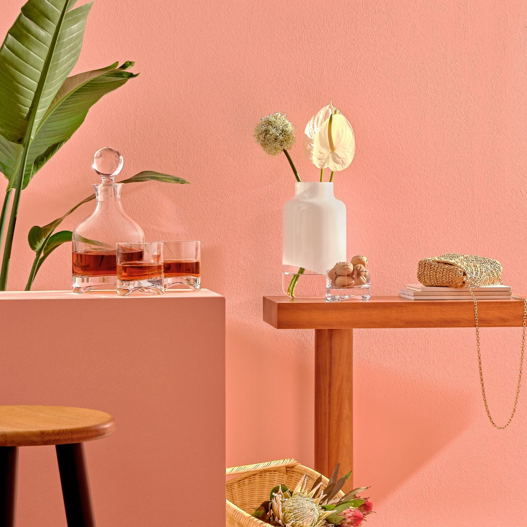 Magnolia Vase Medium