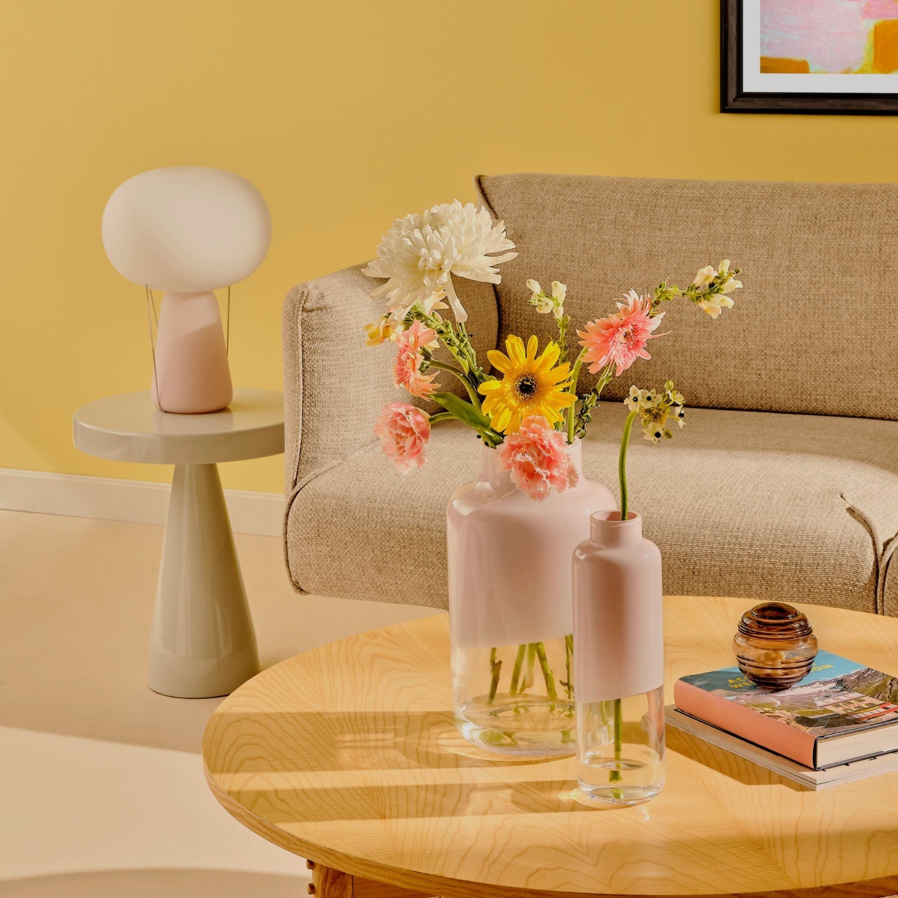 Magnolia Vase Medium