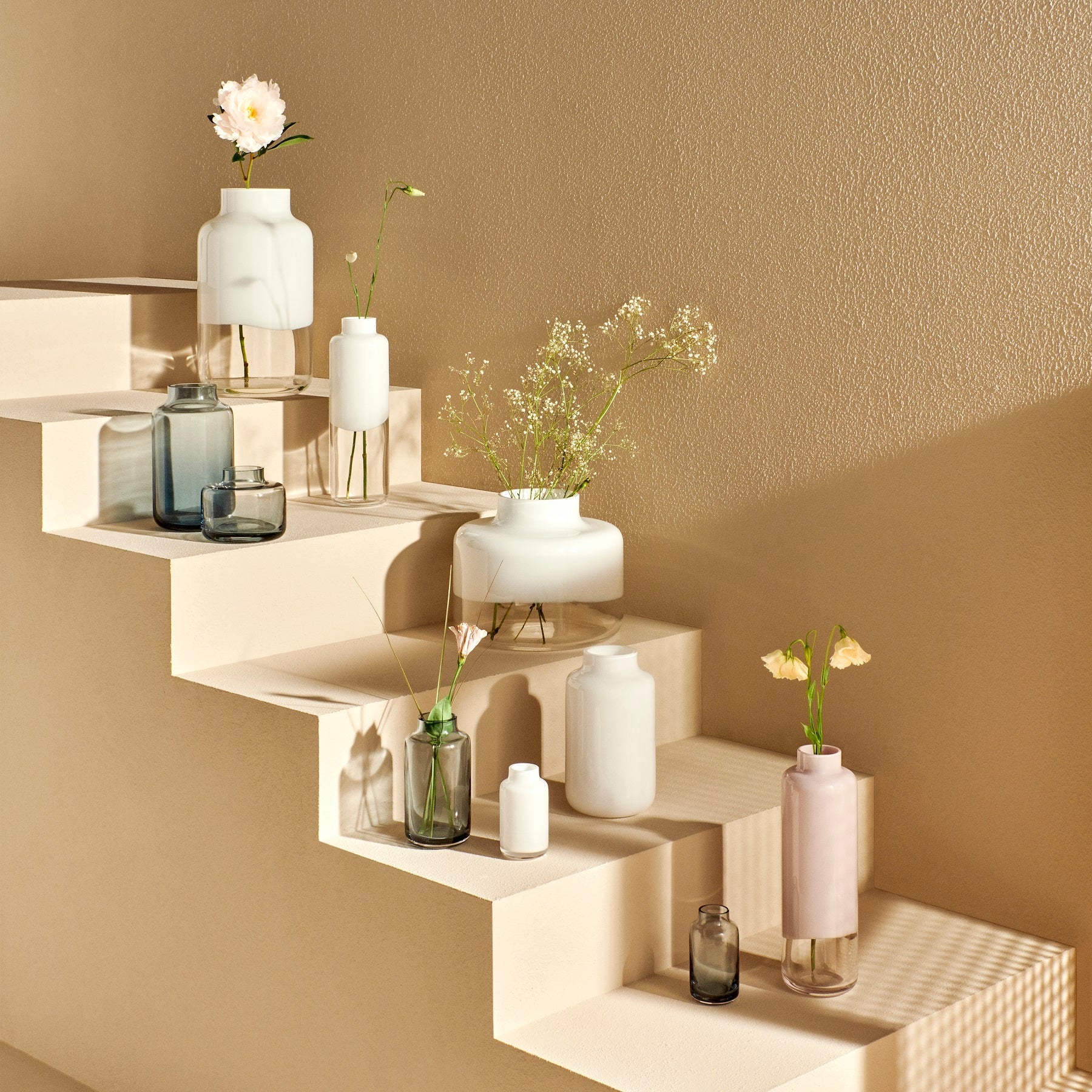 Mini Magnolia Vase Medium