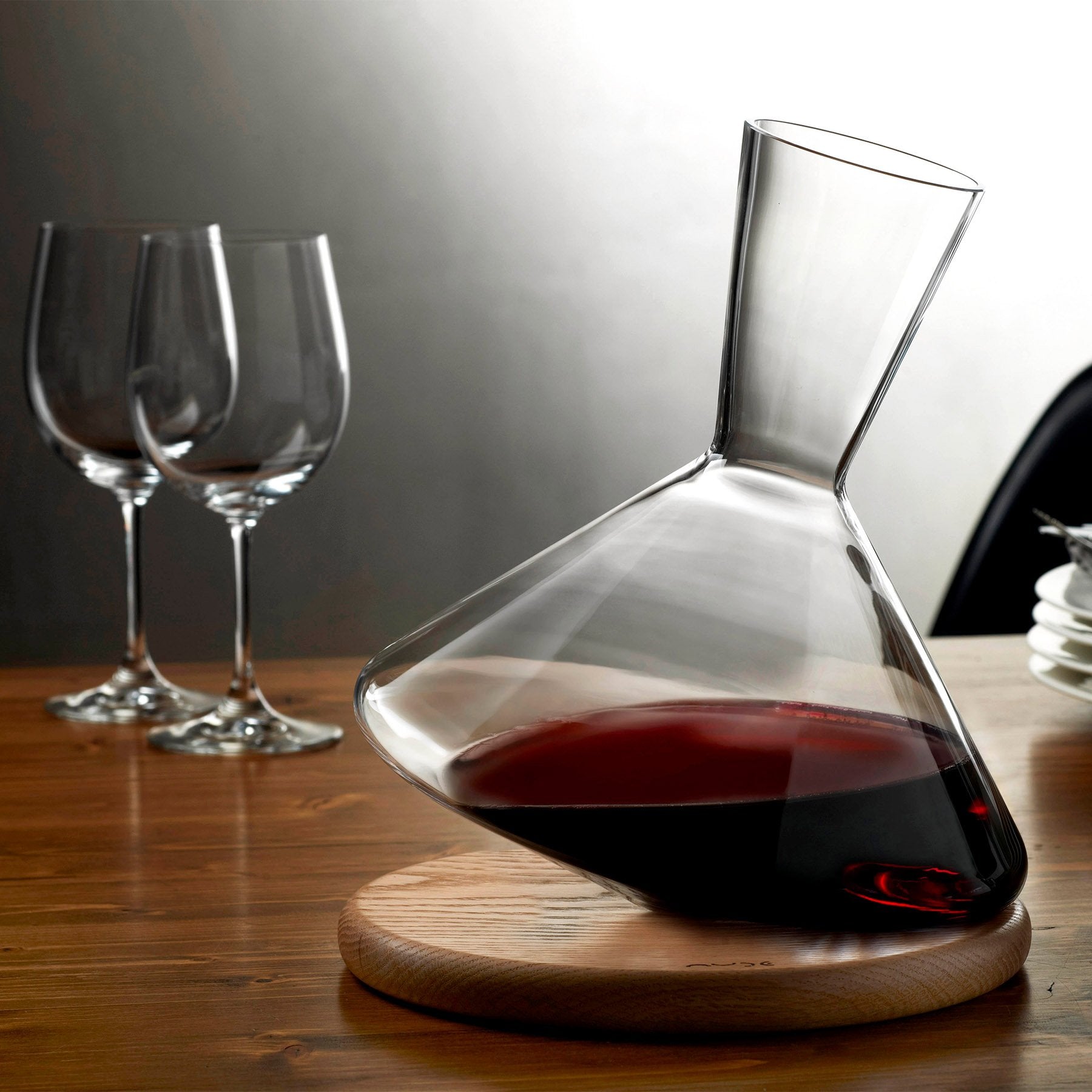 Balance Wine Decanter With Wooden Base